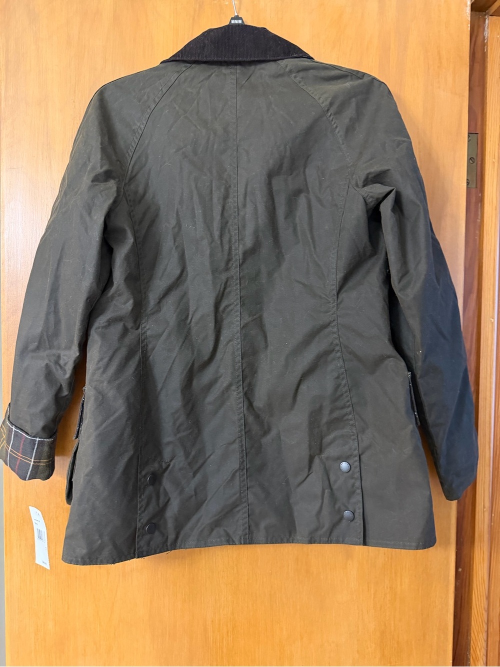 Barbour Olive Waxed Utility Jacket Beadnell with Cord Collar - Picture 8 of 16